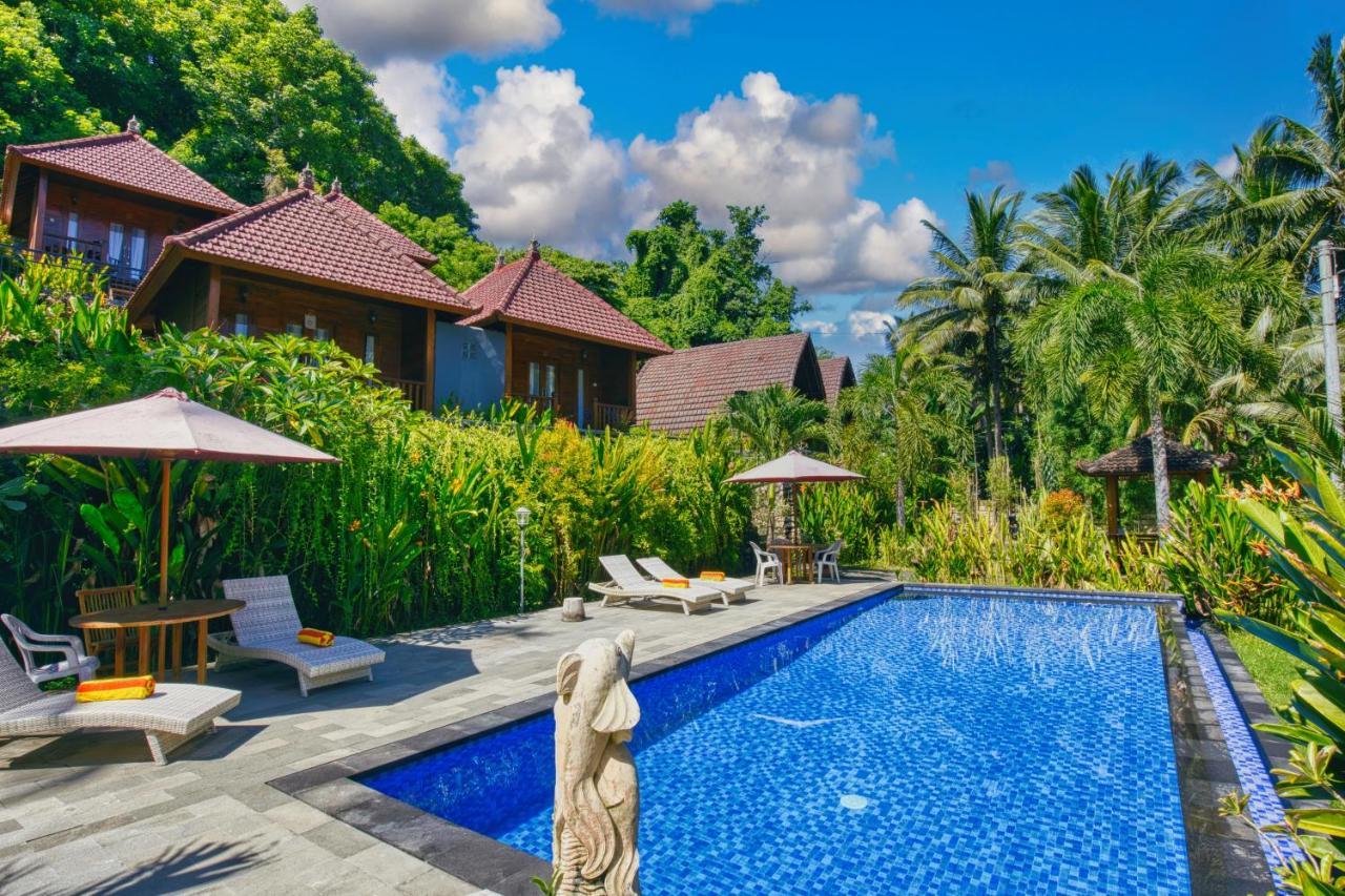 Coconut Hill Cottage Batununggul Ngoại thất bức ảnh