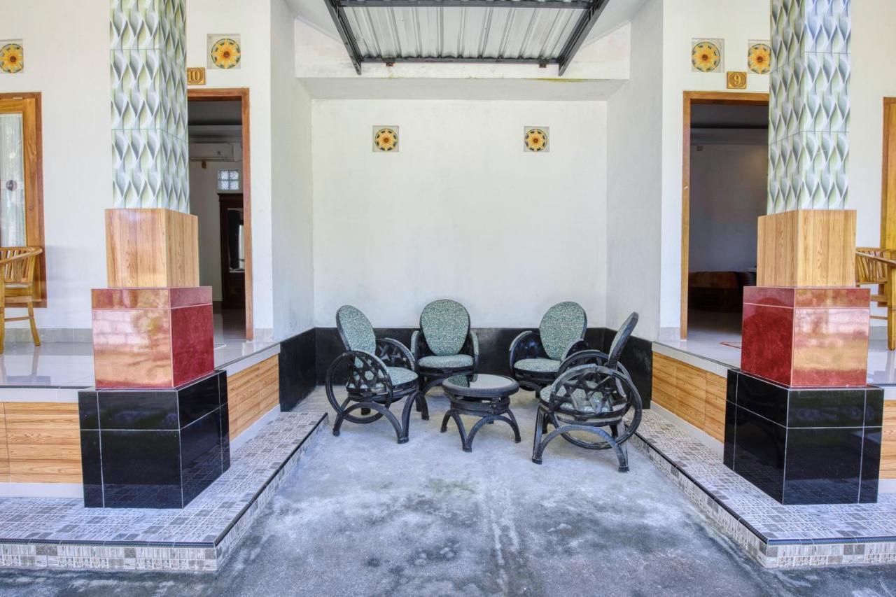 Coconut Hill Cottage Batununggul Ngoại thất bức ảnh