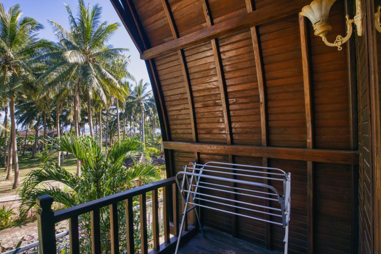 Coconut Hill Cottage Batununggul Ngoại thất bức ảnh