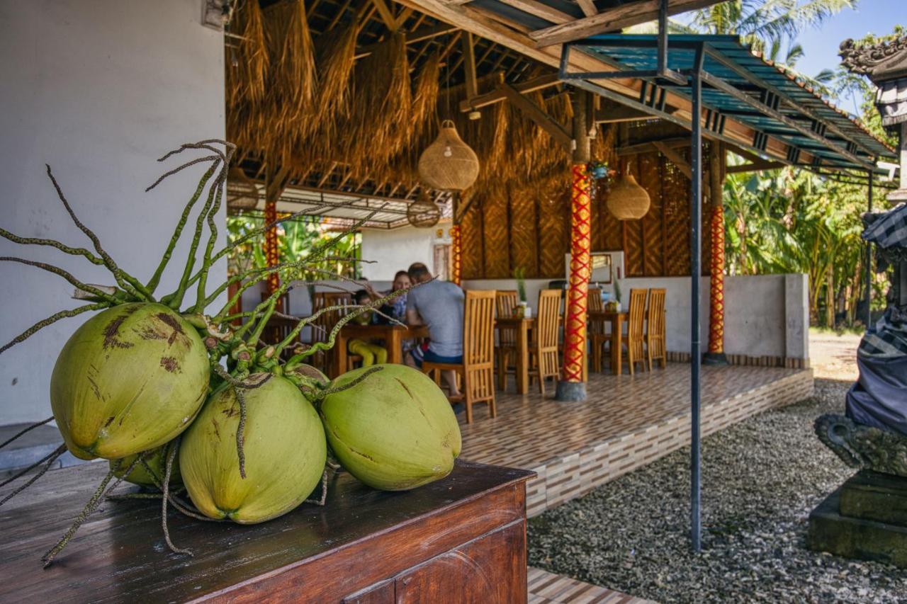 Coconut Hill Cottage Batununggul Ngoại thất bức ảnh